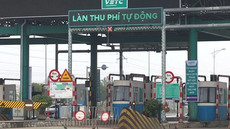 VETC tạm dừng thu phí dịch vụ Ví VETC VETC tạm dừng thu phí dịch vụ Ví VETC