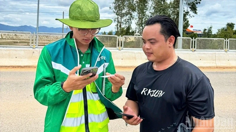VETC tiếp tục vận hành thu phí ETC trên 4 tuyến cao tốc VETC tiếp tục vận hành thu phí ETC trên 4 tuyến cao tốc