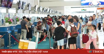 Vì sao dịp nghỉ lễ 30/4-1/5 ghi nhận lượng khách kỷ lục nhưng khách bay nội địa lại giảm?