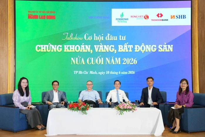 Vì sao giá vàng miếng SJC, vàng nhẫn lao dốc? Vì sao giá vàng miếng SJC, vàng nhẫn lao dốc?
