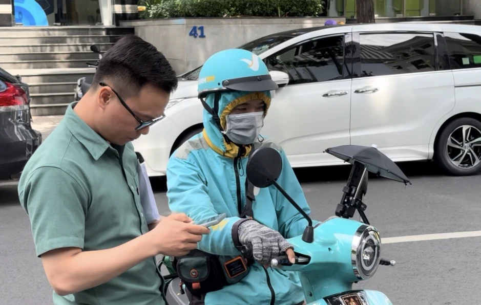 Vì sao gọi xe công nghệ chạy xăng khó khăn? Vì sao gọi xe công nghệ chạy xăng khó khăn?