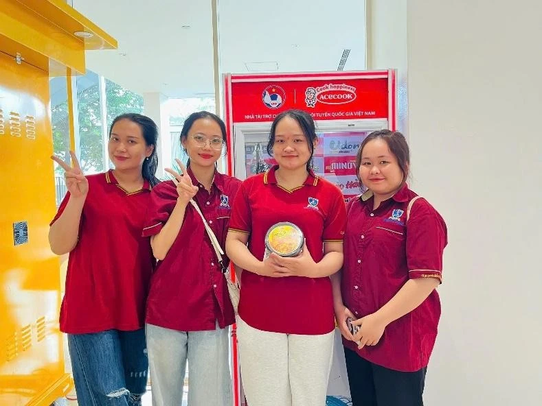 Vì sao hơn 113.000 khách hàng chọn 'mắt thấy, tai nghe' tại nhà máy Acecook Việt Nam? Vì sao hơn 113.000 khách hàng chọn 'mắt thấy, tai nghe' tại nhà máy Acecook Việt Nam?