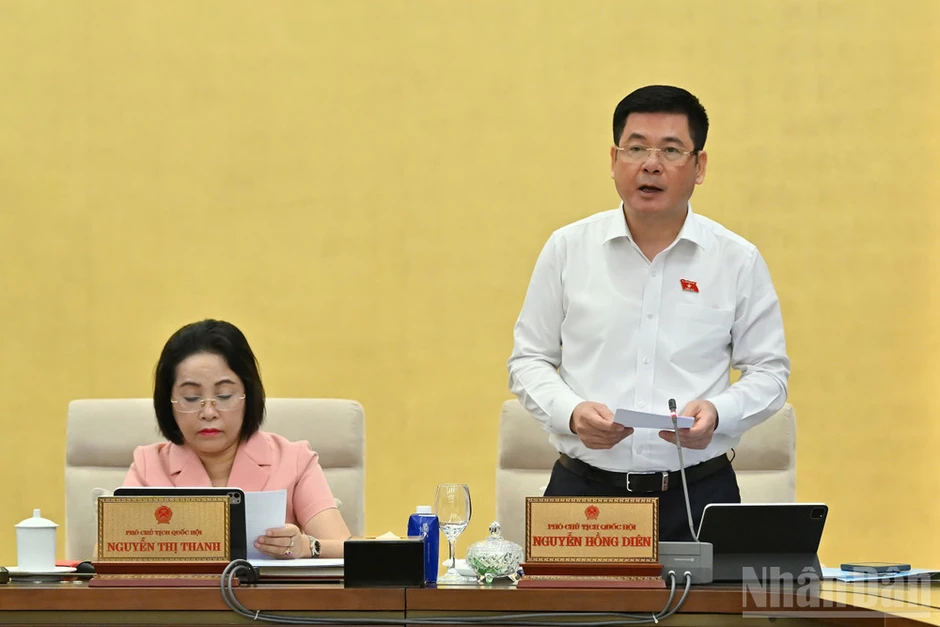 Việc cắt giảm ngành, nghề đầu tư kinh doanh có điều kiện phải bảo đảm thực chất