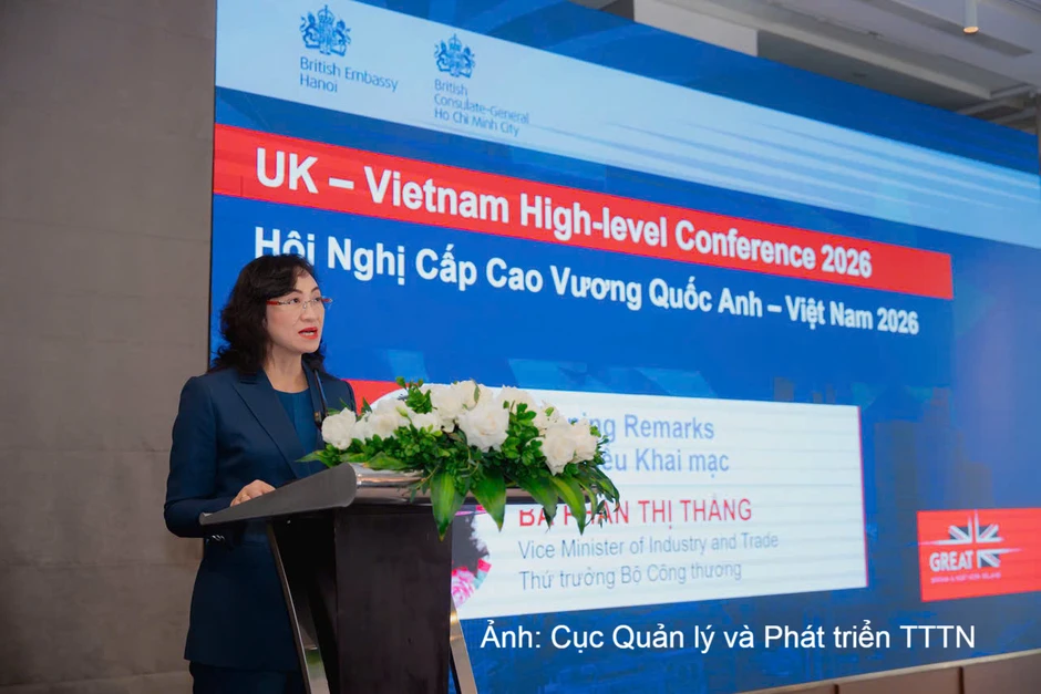 Việt Nam - Anh tìm động lực tăng trưởng mới từ công nghệ và logistics Việt Nam - Anh tìm động lực tăng trưởng mới từ công nghệ và logistics