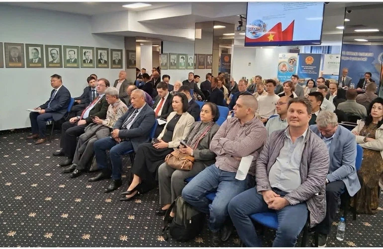 Việt Nam-Bulgaria thúc đẩy hợp tác trong lĩnh vực công nghệ, đổi mới sáng tạo và chuyển đổi xanh Việt Nam-Bulgaria thúc đẩy hợp tác trong lĩnh vực công nghệ, đổi mới sáng tạo và chuyển đổi xanh