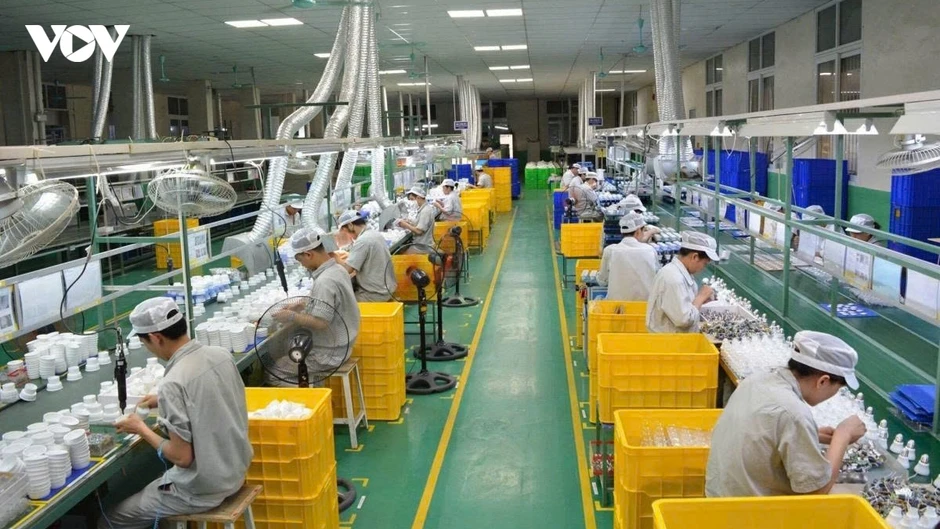 Việt Nam cần làm gì để giữ chân các tập đoàn công nghệ lớn? Việt Nam cần làm gì để giữ chân các tập đoàn công nghệ lớn?