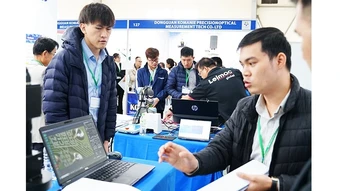 Việt Nam duy trì ổn định sức hút FDI