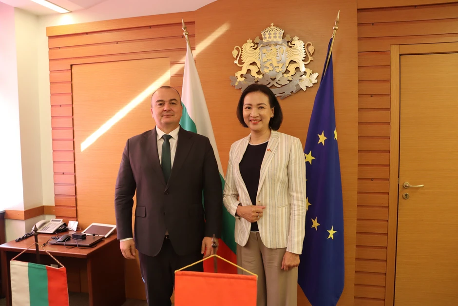 Việt Nam và Bulgaria thúc đẩy hợp tác nông nghiệp theo hướng thực chất Việt Nam và Bulgaria thúc đẩy hợp tác nông nghiệp theo hướng thực chất