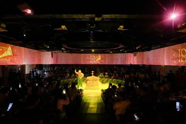 VietCharm vươn mình trở thành LOALOA Show, khai mở hành trình trải nghiệm văn hoá & ẩm thực mới VietCharm vươn mình trở thành LOALOA Show, khai mở hành trình trải nghiệm văn hoá & ẩm thực mới