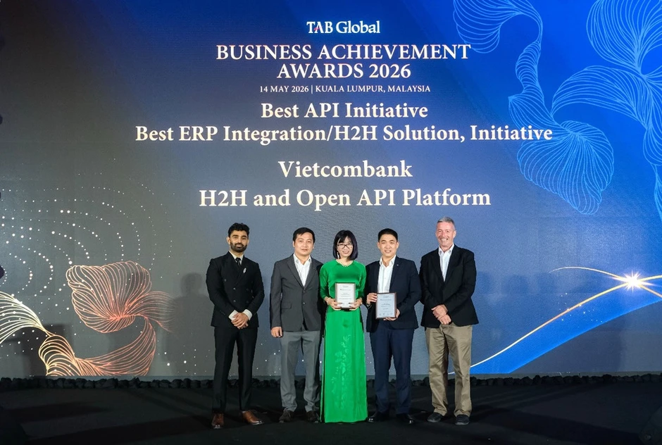 Vietcombank khẳng định vị thế dẫn đầu với 7 giải thưởng quan trọng tại The Asian Banker Summit 2026 Vietcombank khẳng định vị thế dẫn đầu với 7 giải thưởng quan trọng tại The Asian Banker Summit 2026