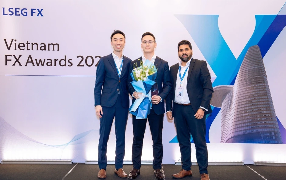 Vietcombank khẳng định vị thế dẫn đầu với cú đúp danh hiệu 'Best FXall Taker' và 'Top 5 Matching Volume Traded' Vietcombank khẳng định vị thế dẫn đầu với cú đúp danh hiệu 'Best FXall Taker' và 'Top 5 Matching Volume Traded'