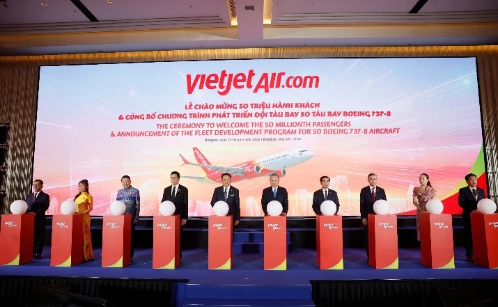 Vietjet chào mừng 50 triệu lượt khách Việt Nam – Thái Lan, mở ra giai đoạn phát triển mới với đội bay Boeing thế hệ mới Vietjet chào mừng 50 triệu lượt khách Việt Nam – Thái Lan, mở ra giai đoạn phát triển mới với đội bay Boeing thế hệ mới