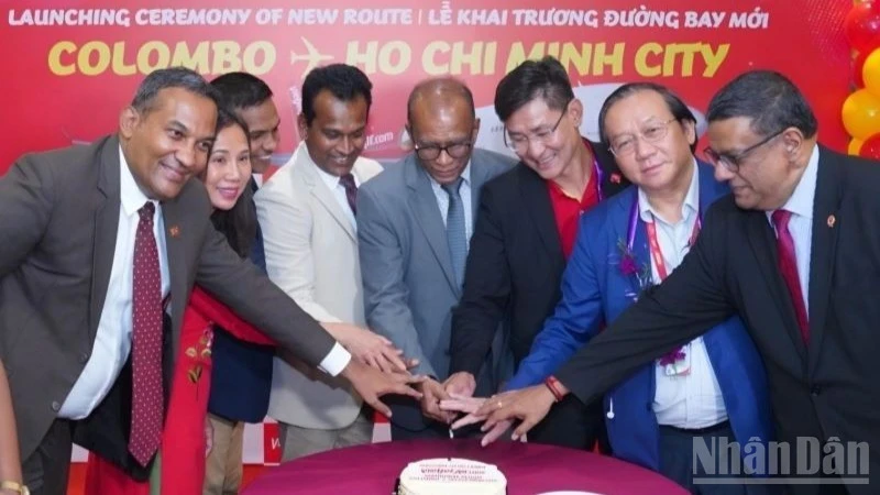 Vietjet khai trương đường bay thẳng Colombo-Thành phố Hồ Chí Minh, mở lối đến đảo quốc Sri Lanka Vietjet khai trương đường bay thẳng Colombo-Thành phố Hồ Chí Minh, mở lối đến đảo quốc Sri Lanka