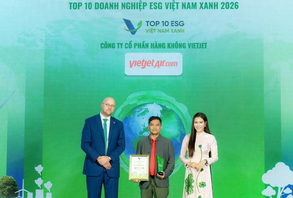 Vietjet liên tiếp hai năm được vinh danh trong Top Doanh nghiệp ESG Việt Nam Xanh Vietjet liên tiếp hai năm được vinh danh trong Top Doanh nghiệp ESG Việt Nam Xanh