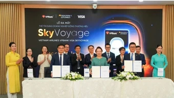 Vietnam Airlines, VPBank và Visa ra mắt thẻ đồng thương hiệu doanh nghiệp