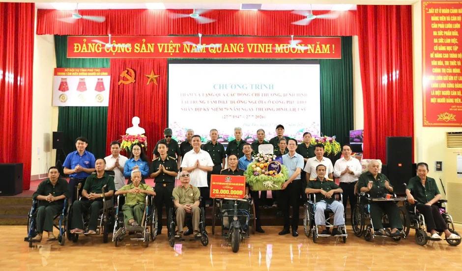 Vinachem chăm lo người có công với cách mạng, lan tỏa truyền thống 'Uống nước nhớ nguồn'