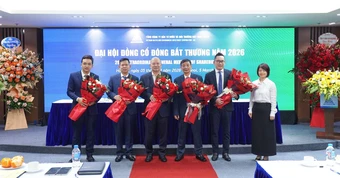 Vinaconex muốn bán cổ phiếu công ty ông Tô Dũng làm chủ tịch, 'đại gia nước sạch' làm ăn ra sao?