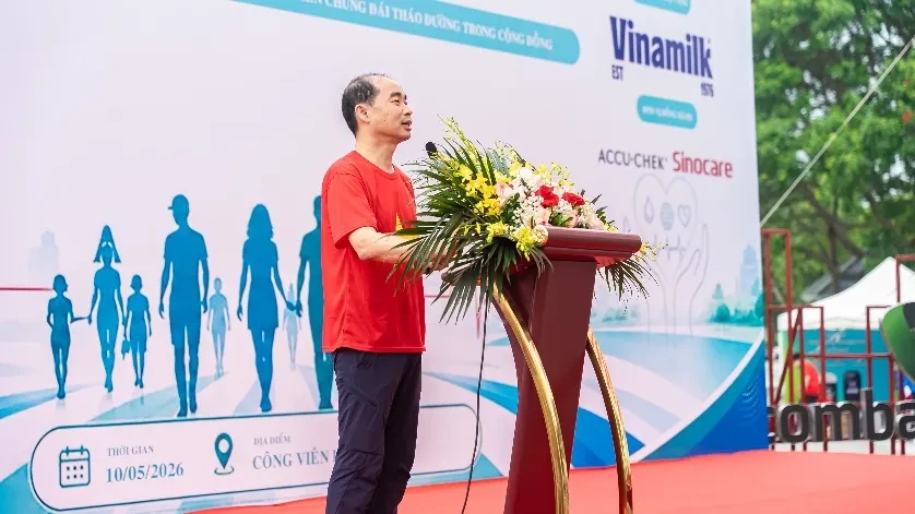 Vinamilk Sure đồng hành cùng chương trình "Ngàn bước chân – Triệu trái tim khỏe" Vinamilk Sure đồng hành cùng chương trình "Ngàn bước chân – Triệu trái tim khỏe"