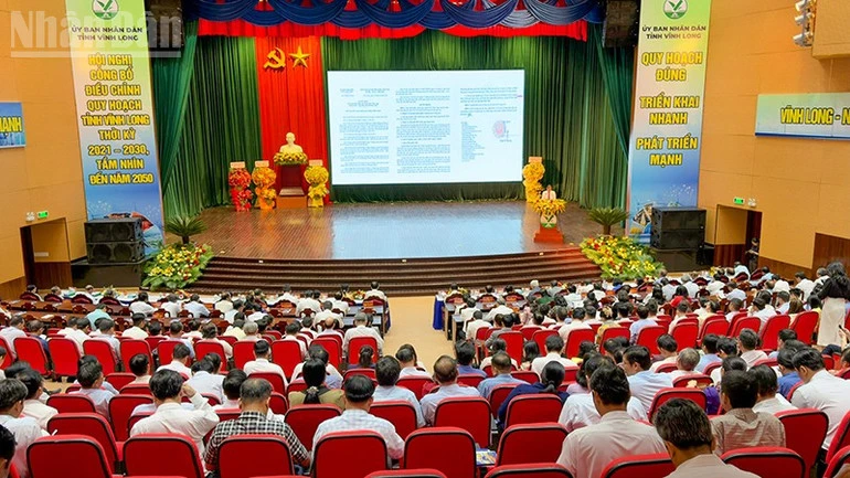 Vĩnh Long công bố điều chỉnh quy hoạch đến năm 2030 và tầm nhìn đến năm 2050 Vĩnh Long công bố điều chỉnh quy hoạch đến năm 2030 và tầm nhìn đến năm 2050