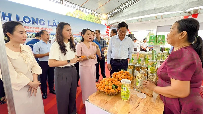 Vĩnh Long nâng tầm bản sắc địa phương thông qua Tuần lễ sản phẩm OCOP