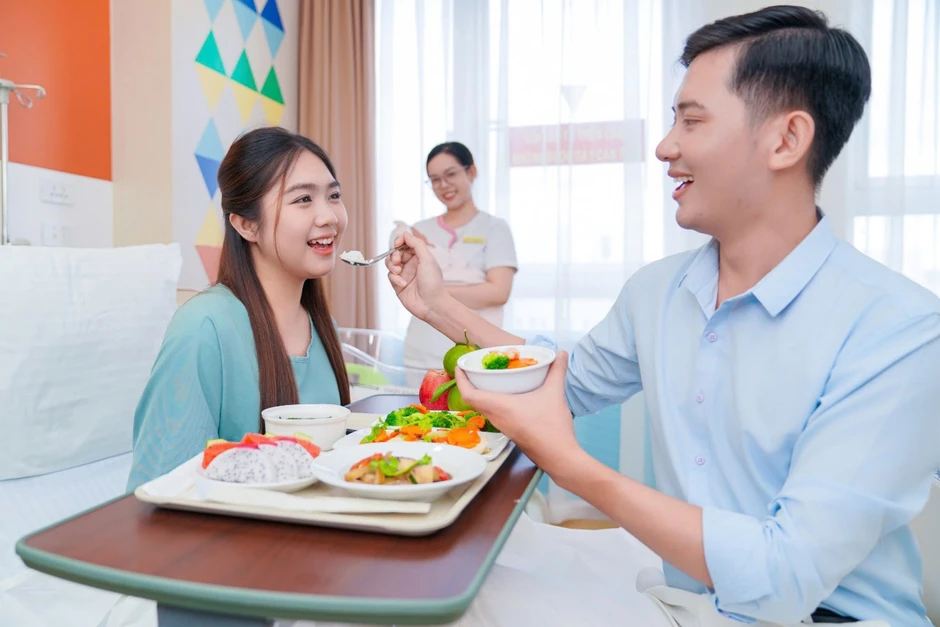 Vinmec Cần Thơ tiên phong đưa mô hình "ở cữ 5 sao chuẩn y khoa" về miền Tây Vinmec Cần Thơ tiên phong đưa mô hình "ở cữ 5 sao chuẩn y khoa" về miền Tây