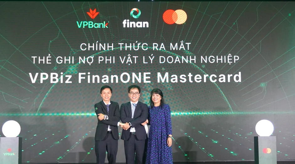 VPBank, FINAN và Mastercard hợp tác ra mắt dòng thẻ ghi nợ phi vật lý VPBank, FINAN và Mastercard hợp tác ra mắt dòng thẻ ghi nợ phi vật lý