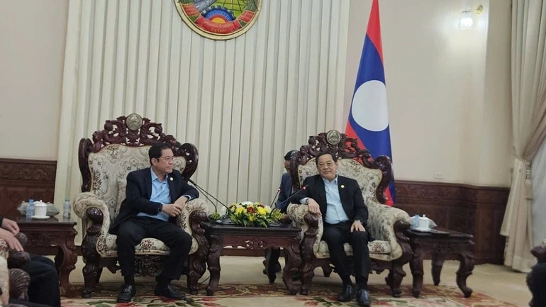 VRG đề xuất mở rộng đầu tư 50.000ha cao-su tại Lào trong chuyến thăm, chúc Tết Bunpimay VRG đề xuất mở rộng đầu tư 50.000ha cao-su tại Lào trong chuyến thăm, chúc Tết Bunpimay