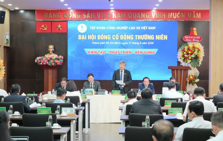 VRG phấn đấu trở thành ‘Tập đoàn kinh tế sản xuất nông nghiệp xanh hàng đầu thế giới’ VRG phấn đấu trở thành ‘Tập đoàn kinh tế sản xuất nông nghiệp xanh hàng đầu thế giới’