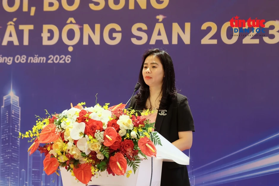 Xây dựng hành lang pháp lý minh bạch, thúc đẩy thị trường bất động sản phát triển bền vững Xây dựng hành lang pháp lý minh bạch, thúc đẩy thị trường bất động sản phát triển bền vững