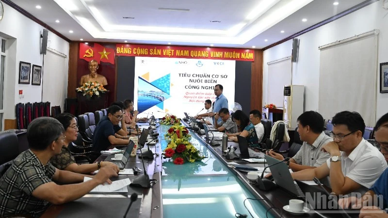 Xây dựng "luật chơi" mới cho nuôi biển công nghiệp Xây dựng "luật chơi" mới cho nuôi biển công nghiệp