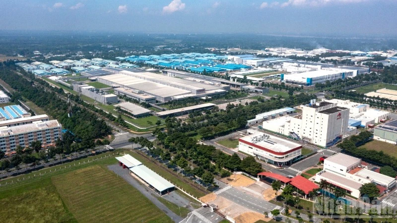 Xây dựng thành phố Đồng Nai trở thành cực tăng trưởng quan trọng của quốc gia Xây dựng thành phố Đồng Nai trở thành cực tăng trưởng quan trọng của quốc gia