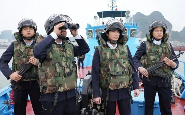 Xử lý nghiêm hành vi buôn lậu, gian lận thương mại, vận chuyển trái phép xăng dầu qua biên giới Xử lý nghiêm hành vi buôn lậu, gian lận thương mại, vận chuyển trái phép xăng dầu qua biên giới