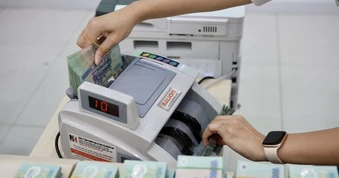 Xử lý nghiêm nhà băng niêm yết thấp nhưng trả lãi cao