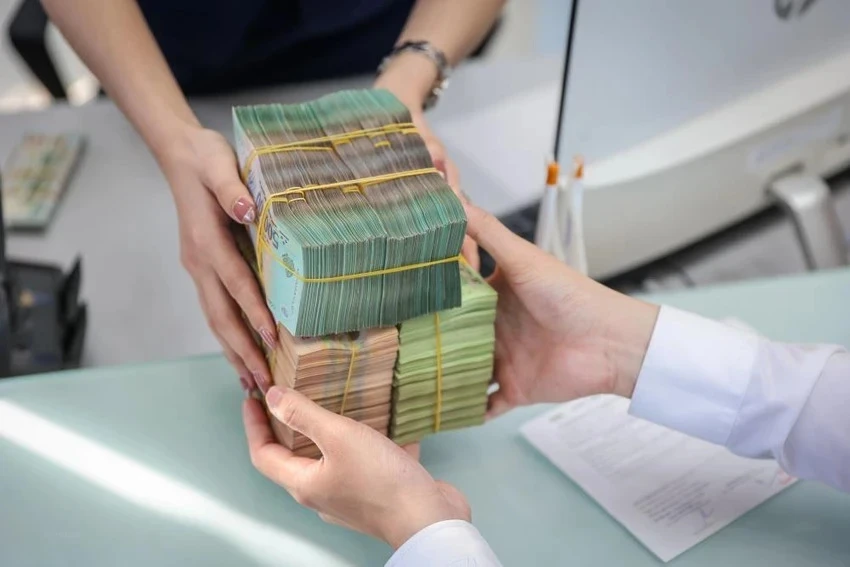 Xử lý nghiêm nhà băng niêm yết thấp nhưng trả lãi cao Xử lý nghiêm nhà băng niêm yết thấp nhưng trả lãi cao