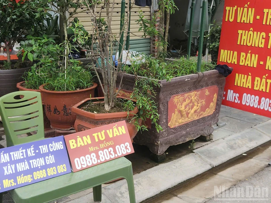 Xuất hiện tình trạng quảng cáo, môi giới mua bán đất tái định cư tại xã Thư Lâm (Hà Nội) Xuất hiện tình trạng quảng cáo, môi giới mua bán đất tái định cư tại xã Thư Lâm (Hà Nội)