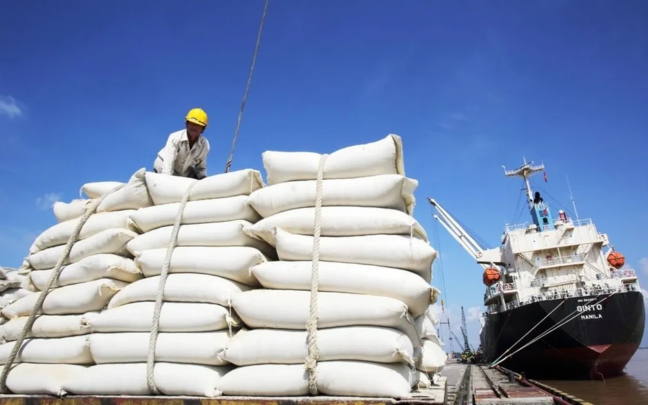 Xuất khẩu gạo thu về hơn 2 tỷ USD sau 5 tháng Xuất khẩu gạo thu về hơn 2 tỷ USD sau 5 tháng