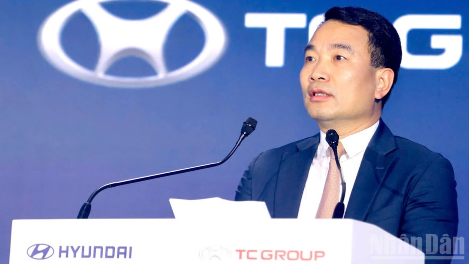 Xuất khẩu xe ô-tô Hyundai Thành Công sang các thị trường quốc tế Xuất khẩu xe ô-tô Hyundai Thành Công sang các thị trường quốc tế