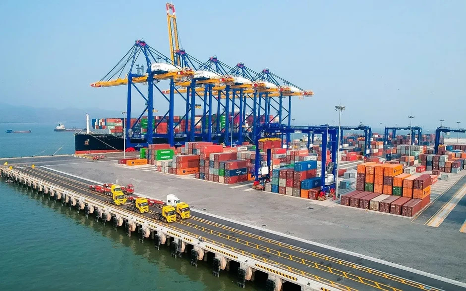 Xuất nhập khẩu nửa đầu tháng 6 vượt 51 tỷ USD Xuất nhập khẩu nửa đầu tháng 6 vượt 51 tỷ USD