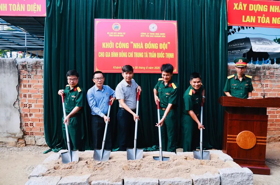 Yến sào Khánh Hòa hỗ trợ xây dựng “ Nhà đồng đội” ấm tình quân dân Yến sào Khánh Hòa hỗ trợ xây dựng “ Nhà đồng đội” ấm tình quân dân