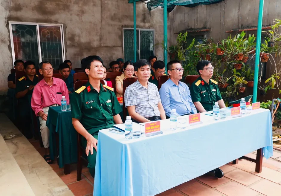 Yến sào Khánh Hòa hỗ trợ xây dựng “ Nhà đồng đội” ấm tình quân dân Yến sào Khánh Hòa hỗ trợ xây dựng “ Nhà đồng đội” ấm tình quân dân