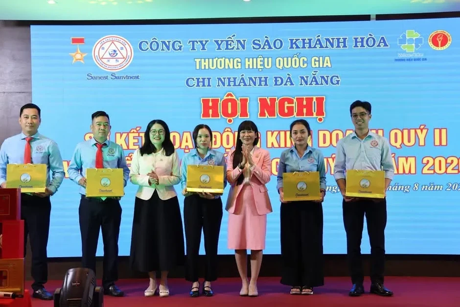 Yến sào Khánh Hòa: Sơ kết 6 tháng đầu năm 2026 tại các thị trường trọng điểm Yến sào Khánh Hòa: Sơ kết 6 tháng đầu năm 2026 tại các thị trường trọng điểm