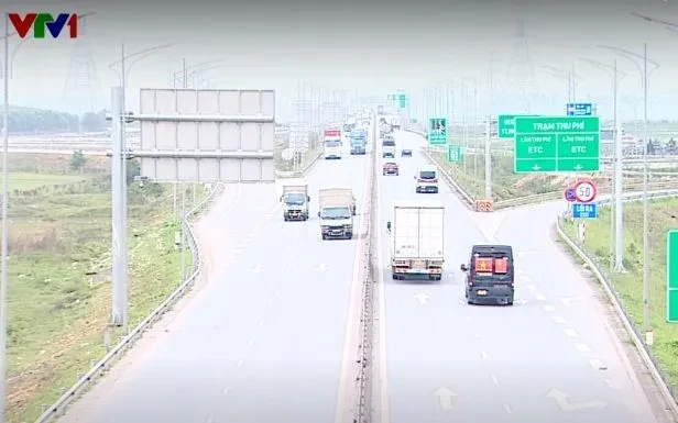 Yêu cầu hoàn thiện thu phí cao tốc Bắc - Nam Yêu cầu hoàn thiện thu phí cao tốc Bắc - Nam
