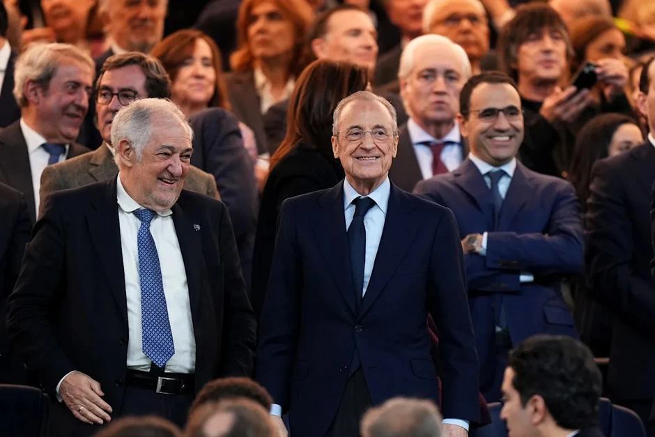 7 vạn người Real Madrid đi bầu cử 7 vạn người Real Madrid đi bầu cử