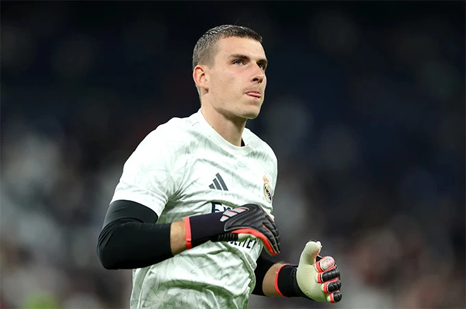 Andriy Lunin: Nam diễn viên phụ xuất sắc nhất thế giới trở lại sân khấu Andriy Lunin: Nam diễn viên phụ xuất sắc nhất thế giới trở lại sân khấu