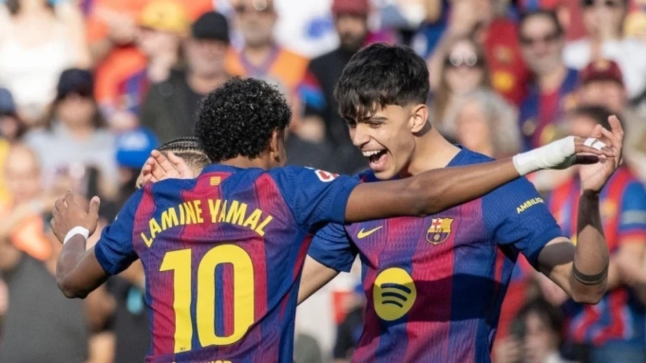 Barca chiếm đỉnh bảng La Liga từ tay Real