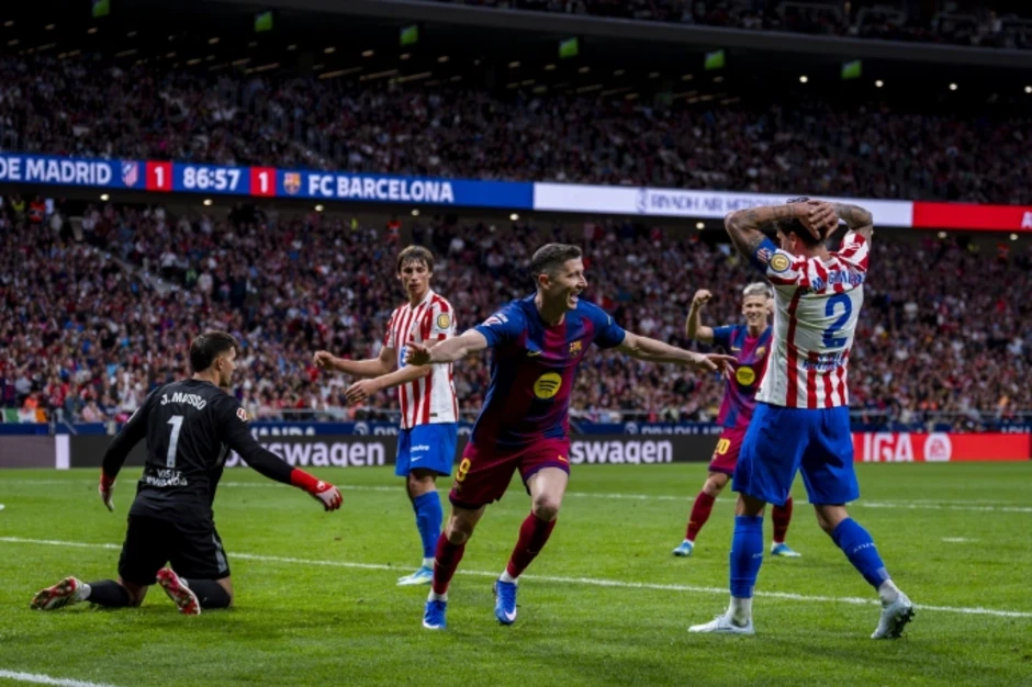 Barca có thể đăng quang La Liga ngay trận Kinh điển