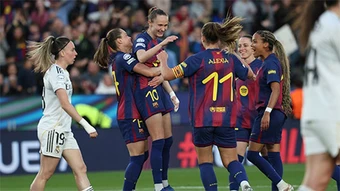 Barca 'hủy diệt' 12-2 Real Madrid để vào bán kết Champions League nữ