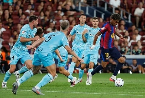 Barca: Lamine Yamal tịt ngòi cũng không sao Barca: Lamine Yamal tịt ngòi cũng không sao