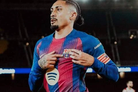 Barca muốn bán, Raphinha còn cơ hội ở lại? Barca muốn bán, Raphinha còn cơ hội ở lại?