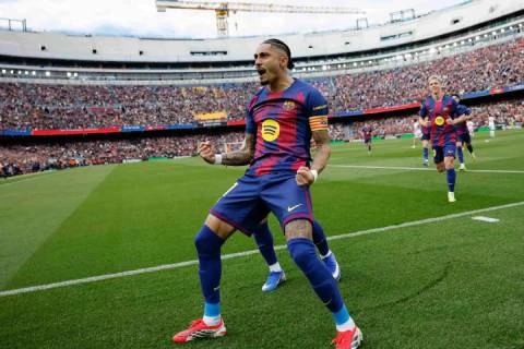 Barca muốn bán, Raphinha còn cơ hội ở lại? Barca muốn bán, Raphinha còn cơ hội ở lại?